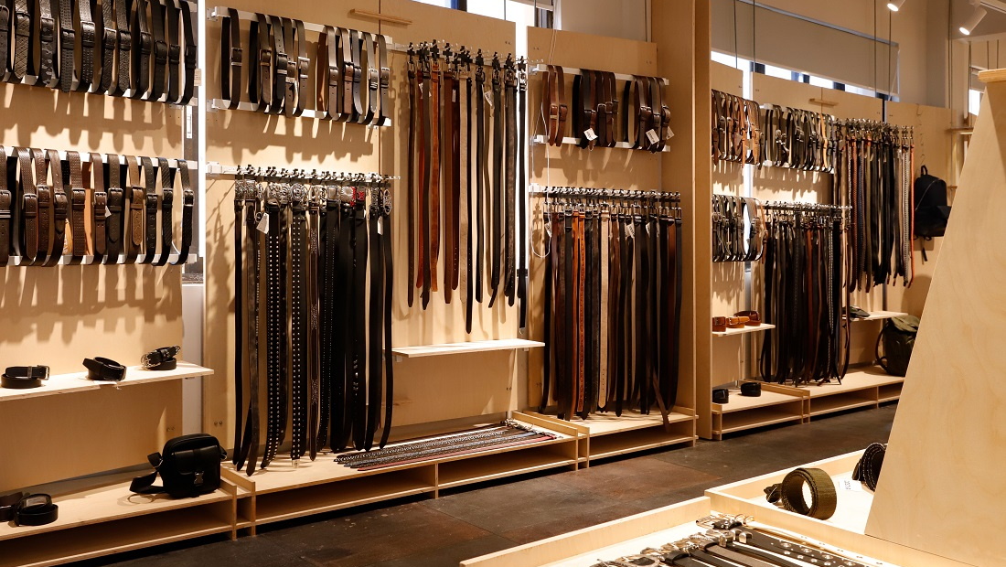 Showroom2