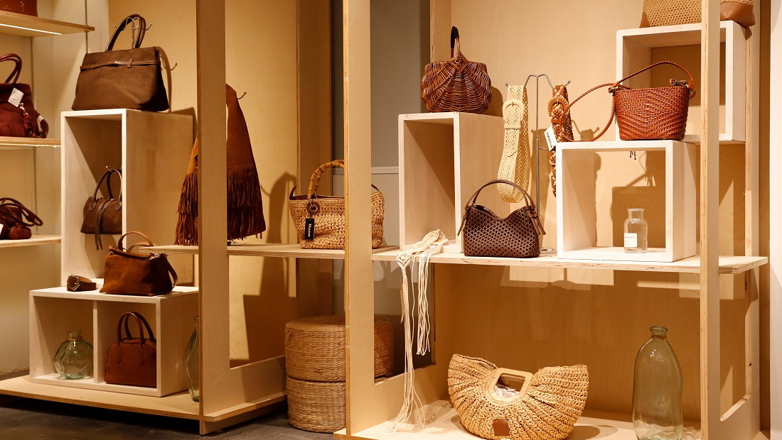 Showroom7